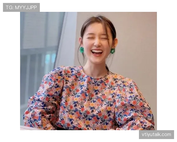 王濛私下穿运动鞋倒比明星还精致,谁注意过她的鞋柜? 王濛私下穿运动鞋倒比明星还精致,谁注意过她的鞋柜?